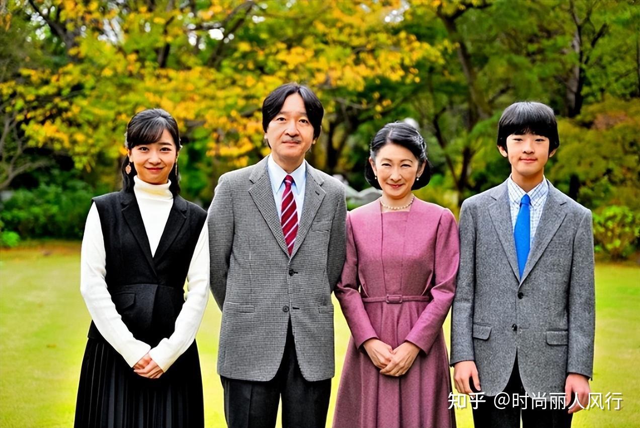 日本纪子妃全家福来了！文仁亲王58岁生日，17岁独苗小王子太帅气 知乎
