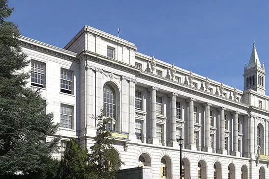 而巴特莱特建筑学院则是伦敦大学学院最负盛名的学院之一