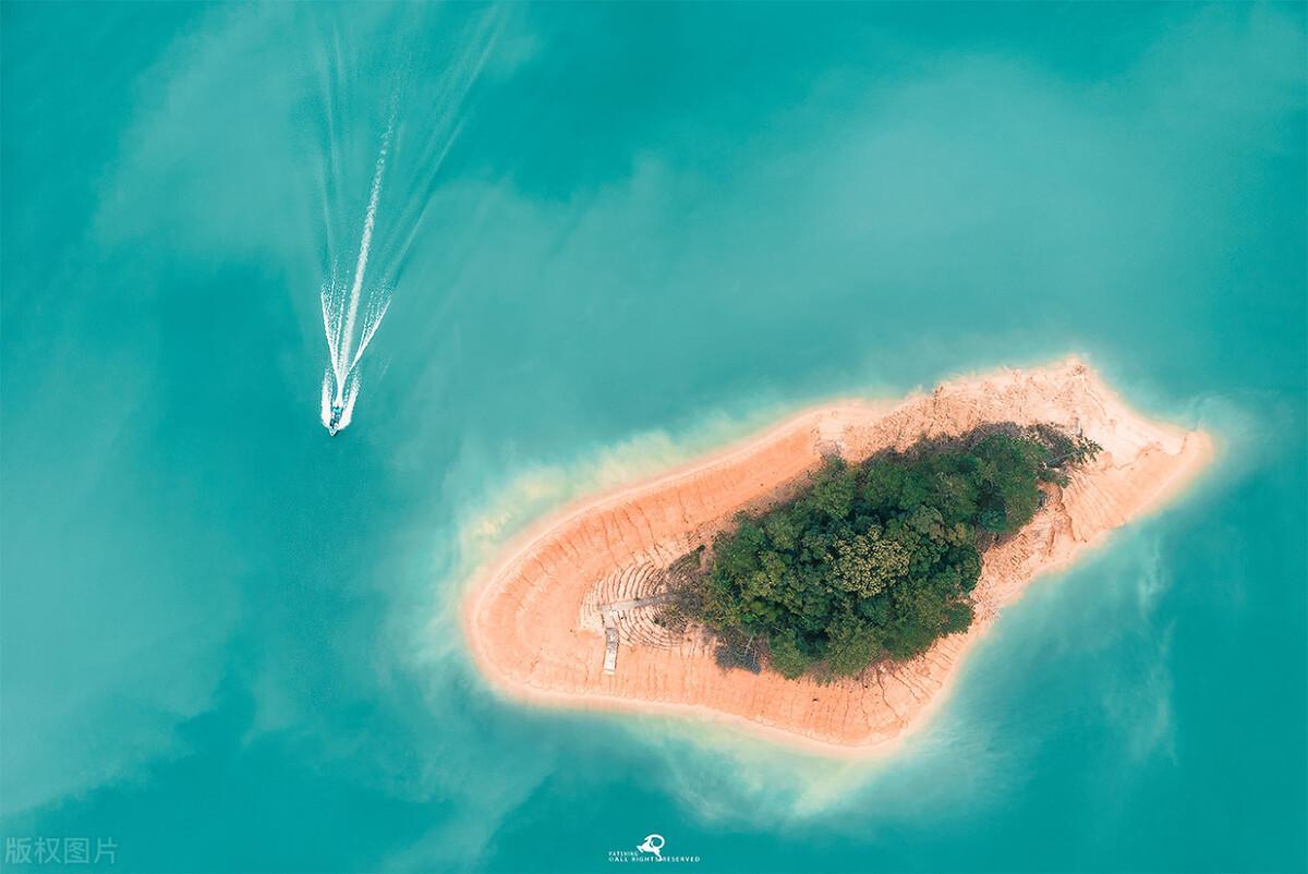 岛屿鸟瞰图 · 免费素材图片