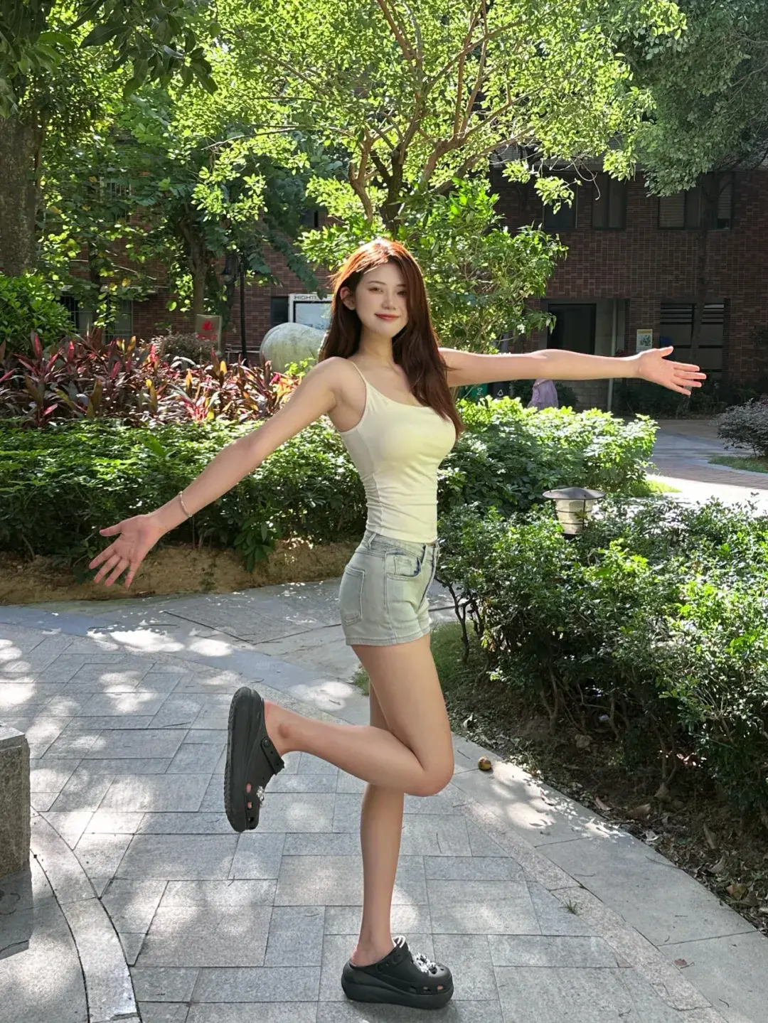 站姿全身照,这样拍,腿长好看显身材,轻松拍出大长腿 - 知乎