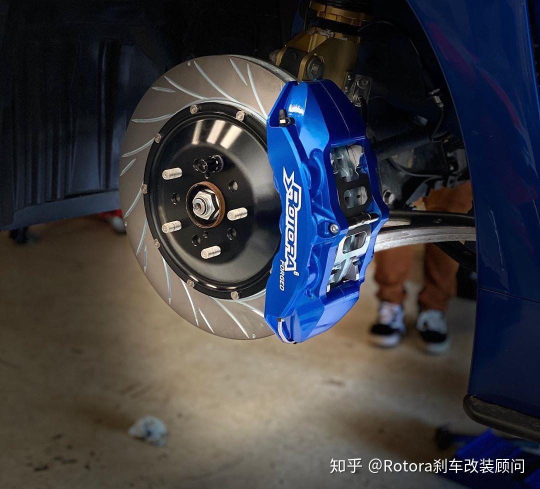 斯巴鲁WRX STI改装Rotora刹车 知乎