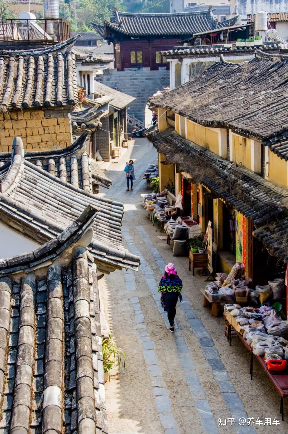元江之后,墨江,宁洱都已属于普洱的范围,提起这座茶马古道上城市,很多
