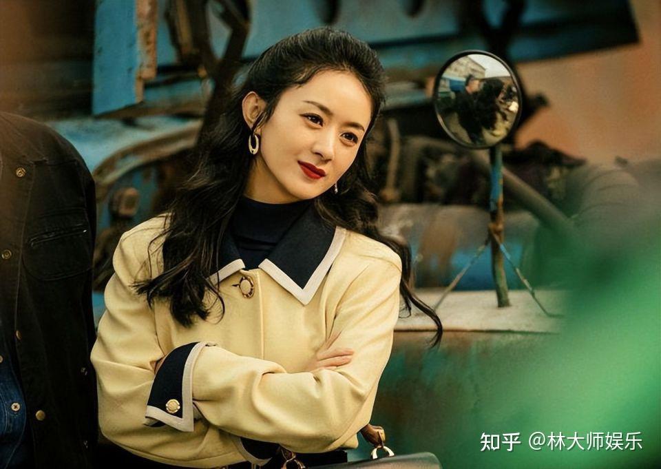 赵丽颖穿大红"囍服"旗袍包粽子,有望复婚冲击视后?状态太绝 - 知乎