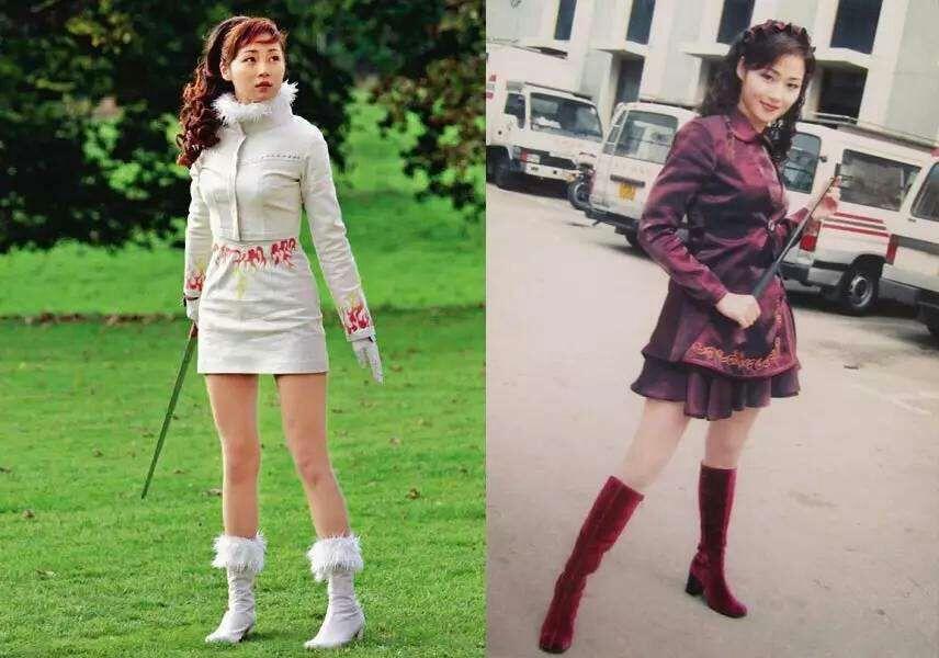 僵尸有个约会》 长腿美女马小玲 第二部(左)和第一部(右)的马家龙战衣