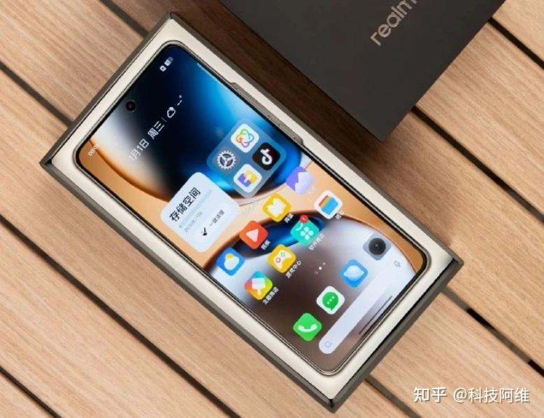 16GB+1TB,春节前公认“值得捡漏”的3款顶配版手机,几乎没有差评