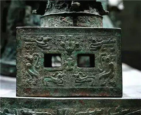 不接受反驳!中国青铜器的王国里,他就是国王!——国宝“青铜禁”解密 - 知乎