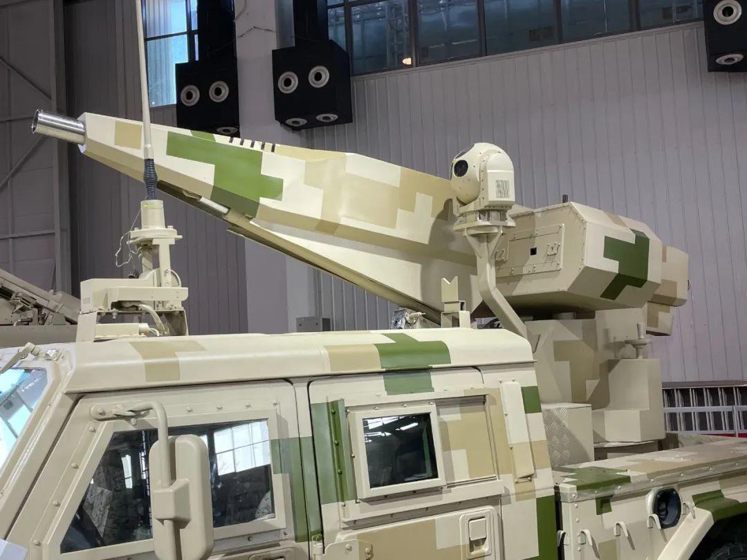 中国新款速射迫击炮亮相:1秒1炮遥控开火,迫击炮界的"加特林" - 知乎