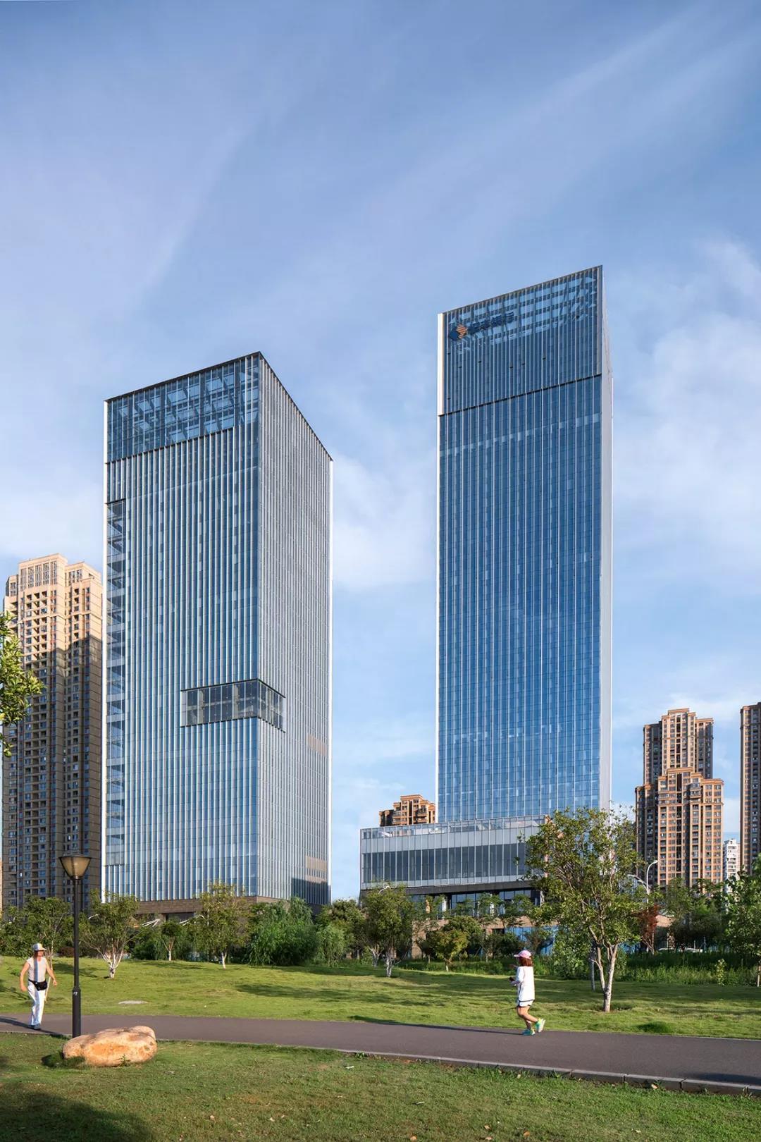 如何打造舒适体验感的临江金融办公综合体