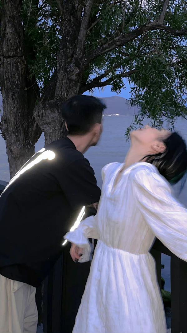 那些很有恋爱氛围的壁纸!! - 知乎