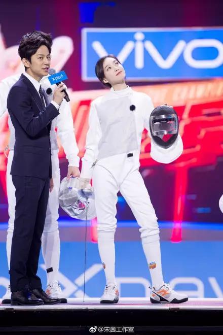 冠军》之"剑圣"归来!宋茜贾乃亮变身超级剑客在艾鲁特杭州馆秘密集训