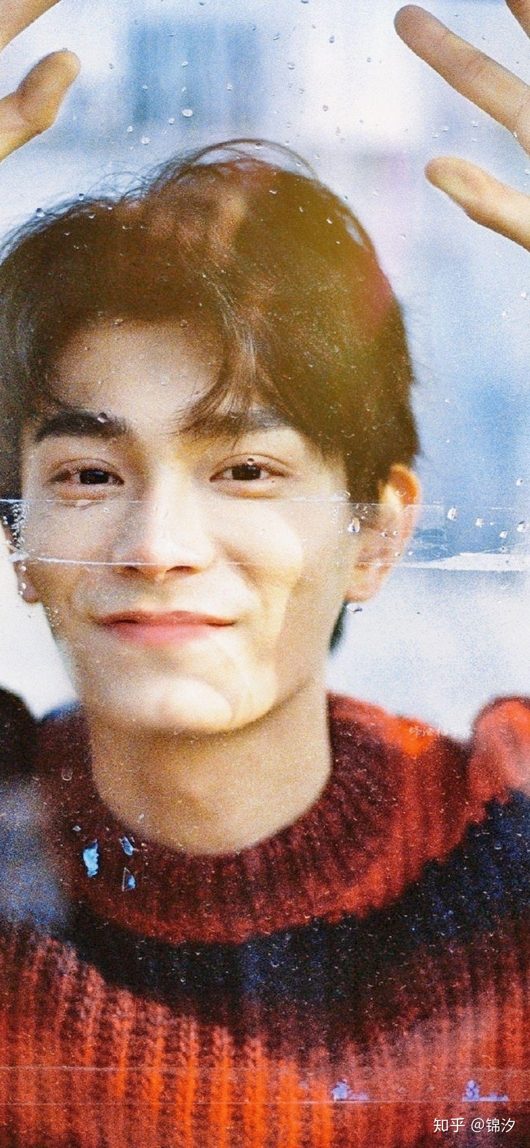 姐妹们给我来张丁禹兮最帅的照片谢谢