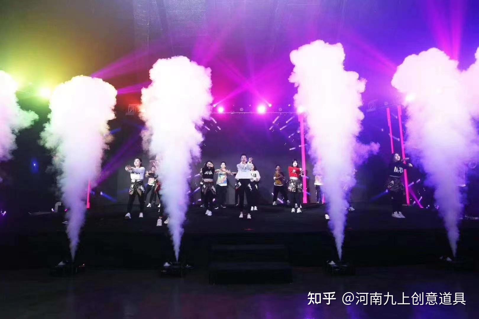 开封舞台晚会出租气柱机电子喷花机旋风机道具出租