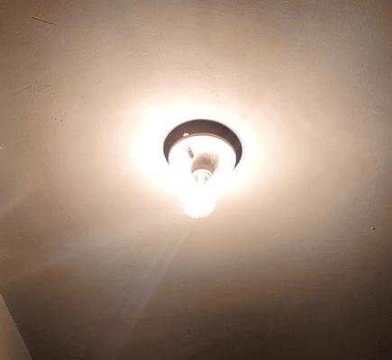 什么叫质感 v2-e7c803e288f57503ff7ad21ee2b00ee5_r.jpg