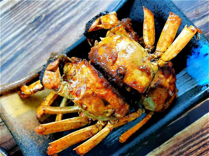 才知道酱爆螃蟹的正确做法以前都做错了难怪不入味腥味重