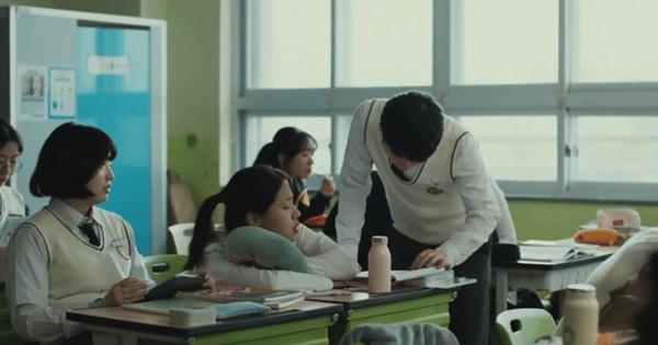 《世界的主人》豆瓣9.2，韩国电影已经到了Next Level