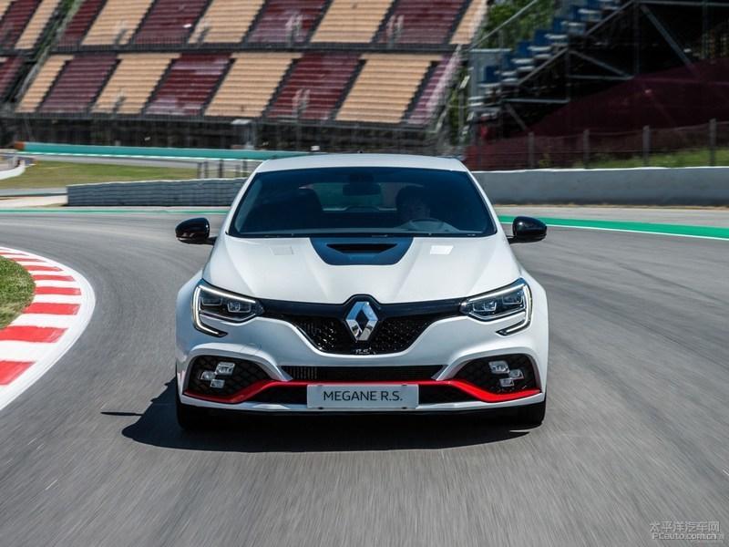 纽北最强前驱车雷诺梅甘娜rstrophyr亮相2020东京改装展