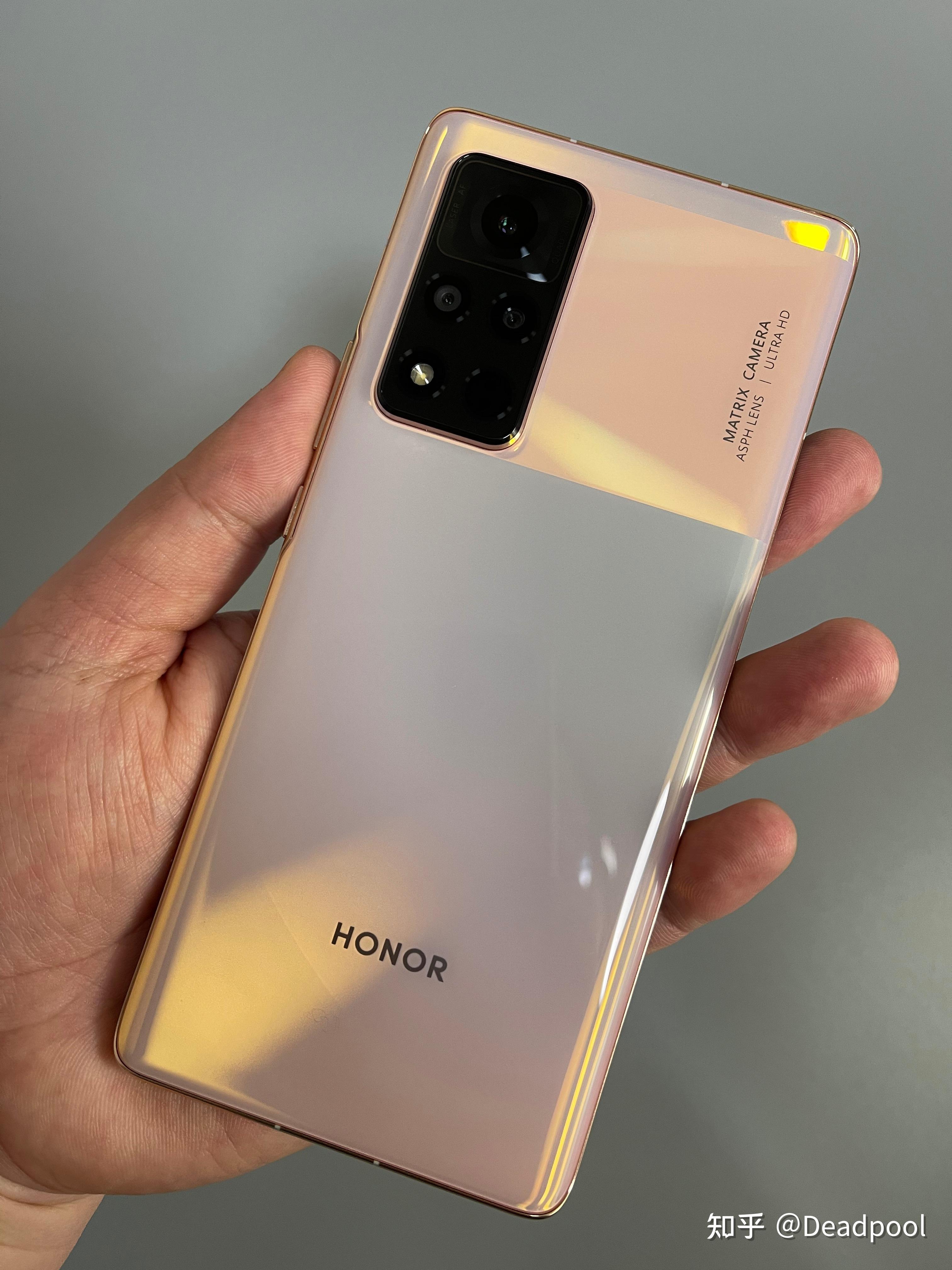 如何评价2021年1月22日发布的荣耀v40有哪些亮点和槽点