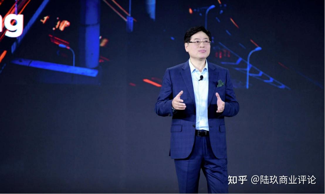 杨元庆详谈AI落地:联想由三大支柱来支撑 - 知乎