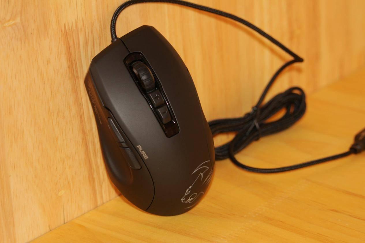 miss吃鸡是不是也用的这款冰豹konepure呢