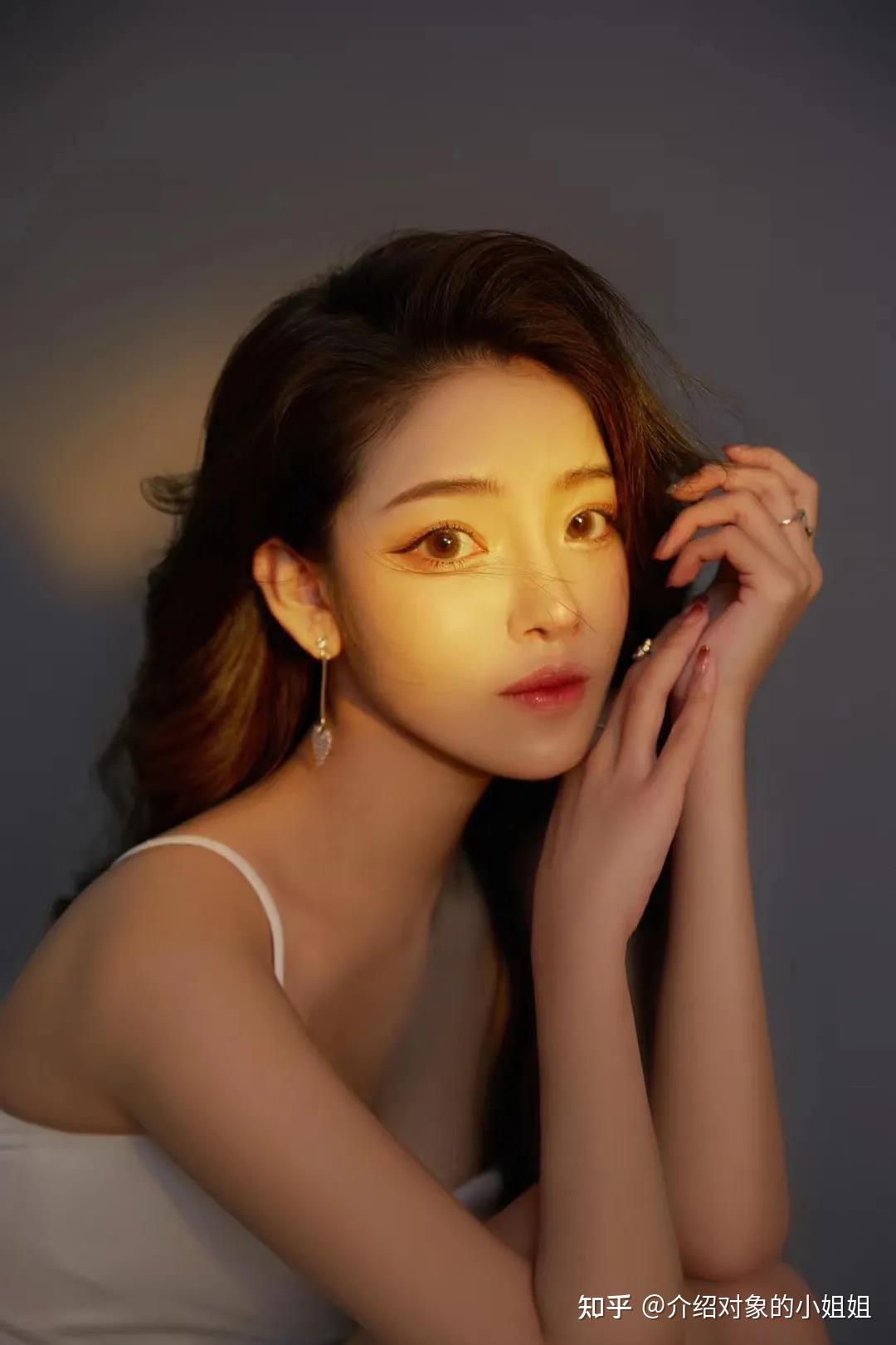 宁波相亲介绍颜值爆表大长腿甜美有趣国企妹子