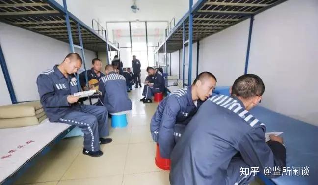 监狱里,各监区的作息时间是怎样的? - 知乎