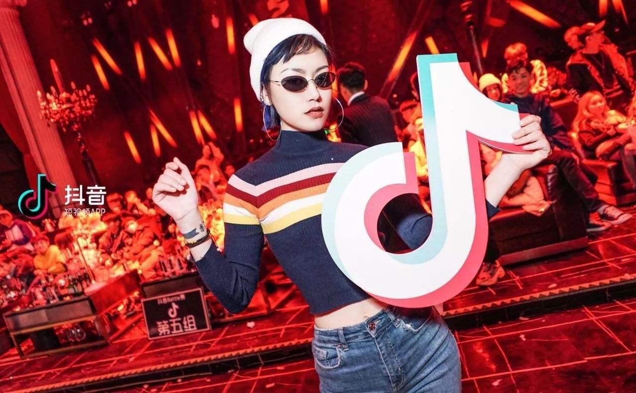 跳舞视频最火抖音2022年 v2-ea1cc01349e910a6f488fbe7cdc1eb81_1440w.jpg?source=172ae18b