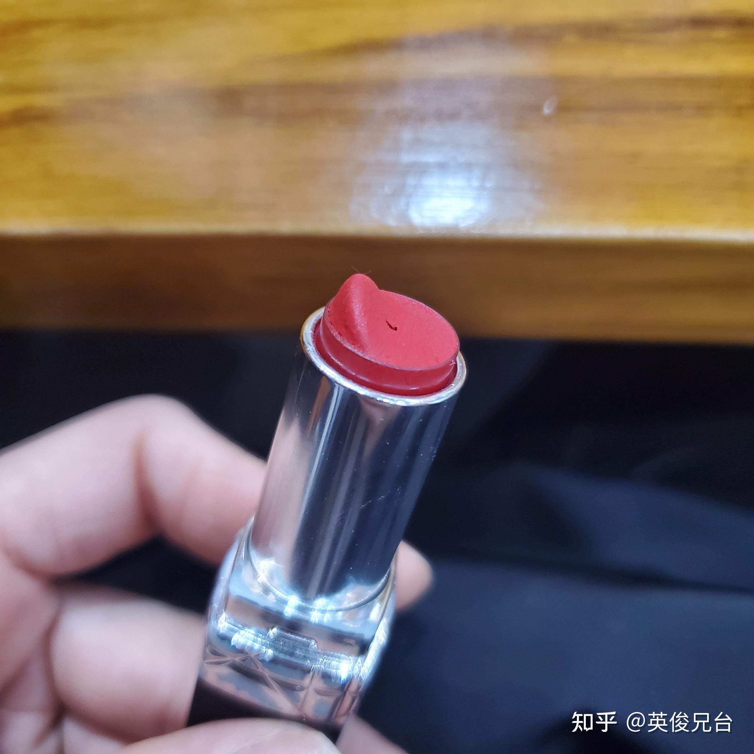 会有女生完完全全的用完一支口红吗? - 知乎