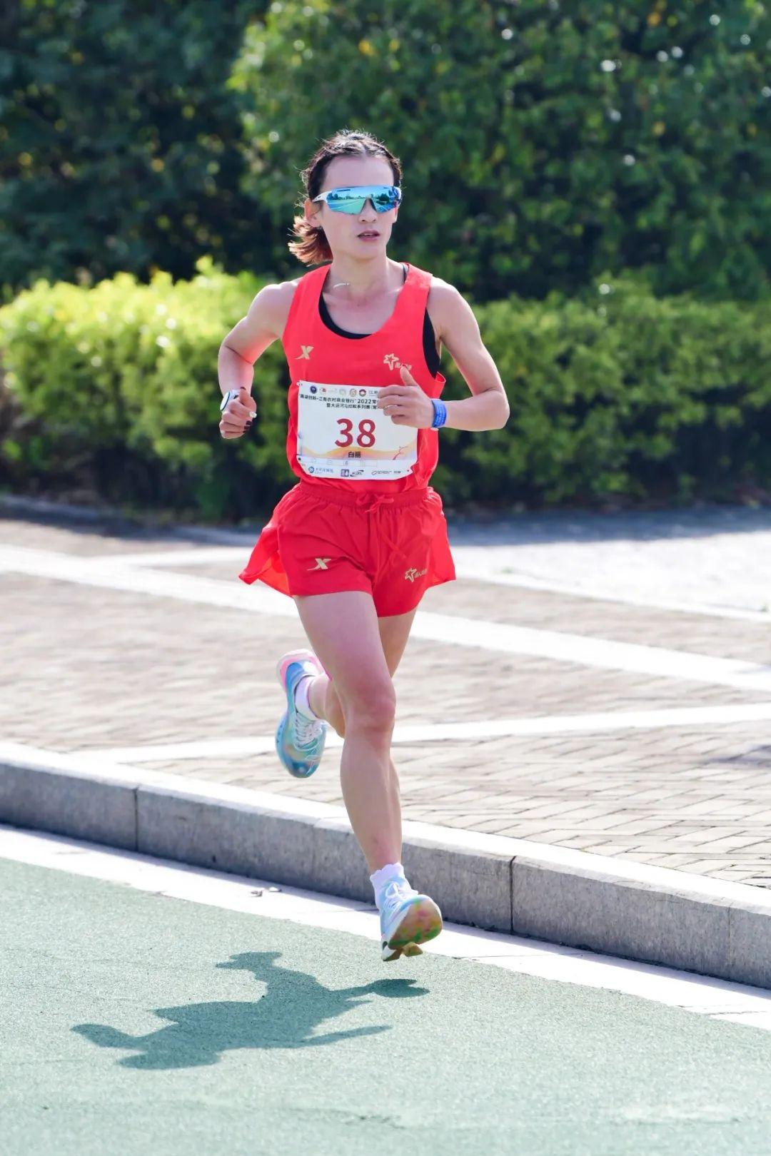 26回顾|特步跑步的超级周末 - 知乎