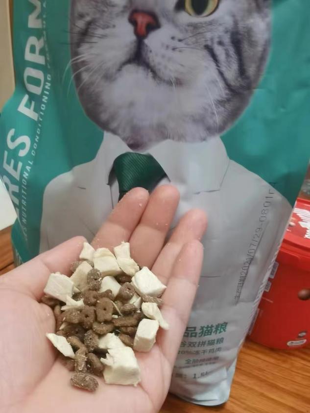 凯瑞斯猫粮值得购买吗?
