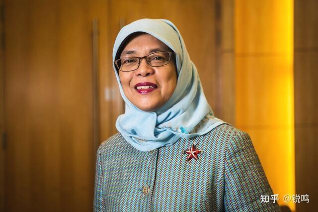 莫尔穆当选印度新一任总统成为印度第二位女总统她会给印度国情带来