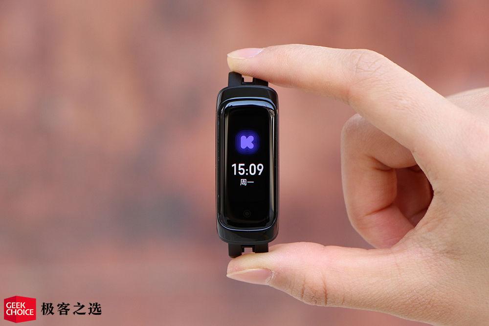 不能免俗的先来看看这款手环的硬件规格,keep 智能运动手环 b2 会员特