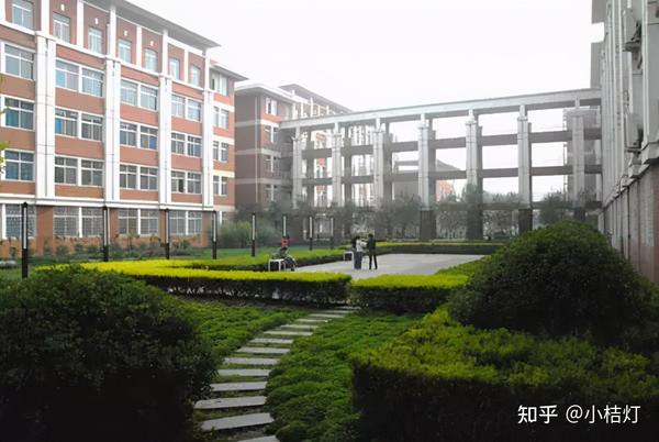 郑州师范学院学费多少钱_6170郑州师范学院学费_郑州师范学院学费