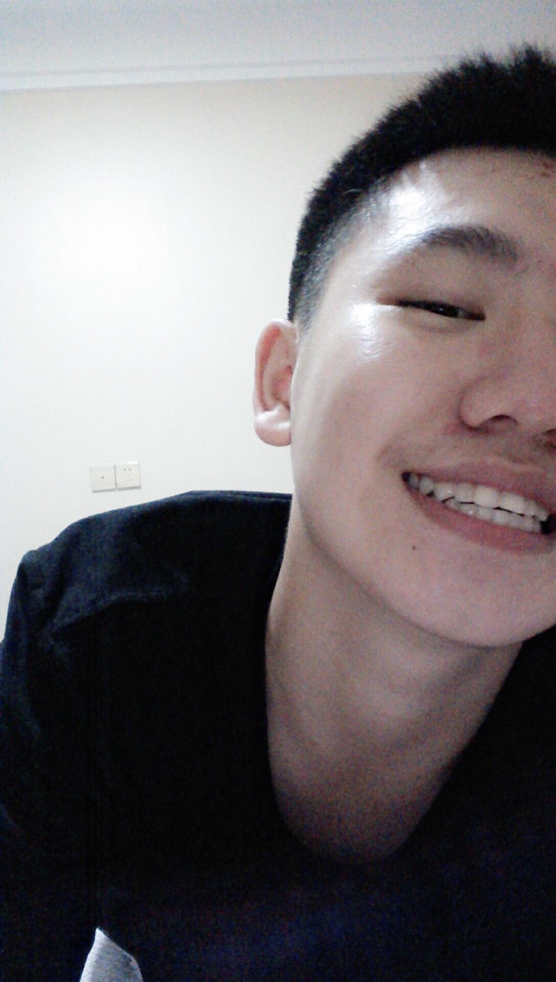 男人怎么变胖的 v2-eb22ca56f002f241768f5e169276e49f_r.jpg