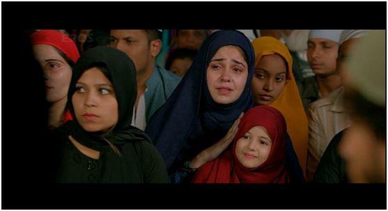小萝莉沙希达(哈莎莉·马洛特拉饰)出生在一个巴基斯坦的穆斯林家庭
