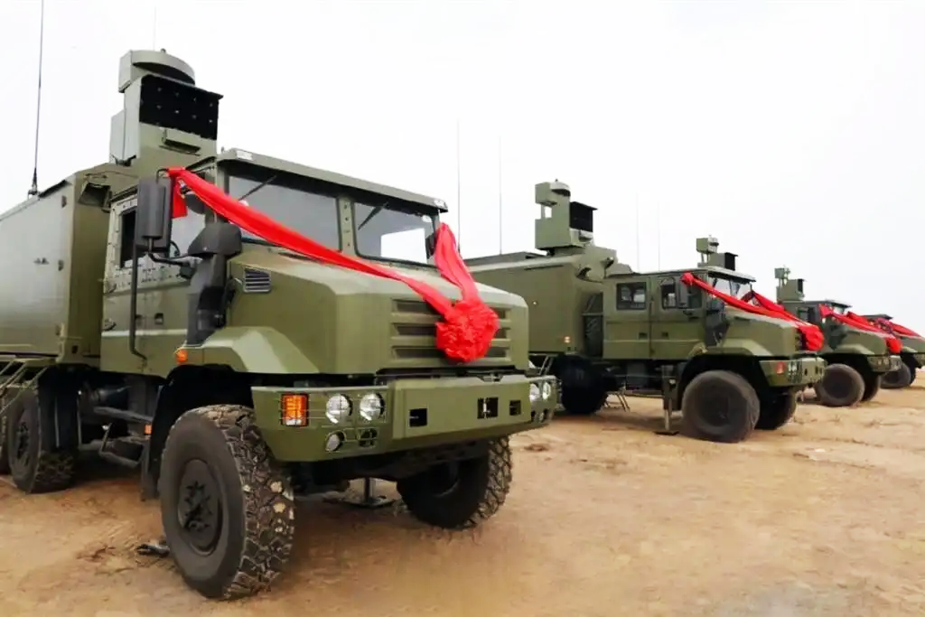 值得一提的是,解放mv3车型变速箱采用的是一汽的amt变速箱,是中国军方