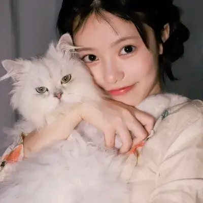 很让男人着迷的魅力女人头像(16张)