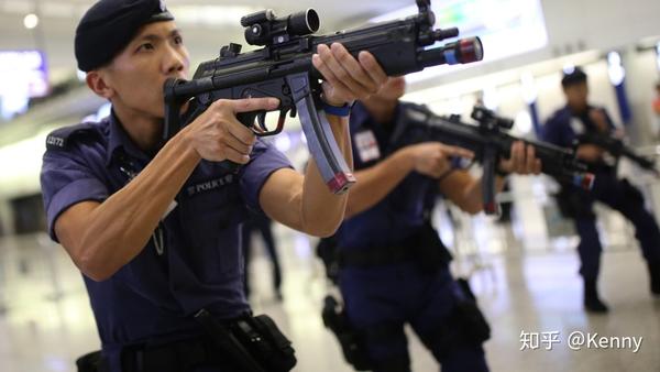 香港警察配枪历史图片