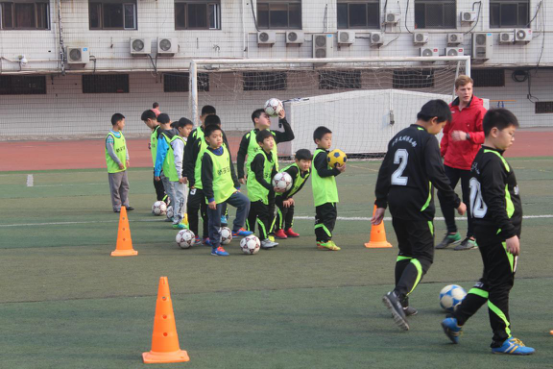 v2-ebca7d385894fe49c915cf75dca5fc05_r.jpg