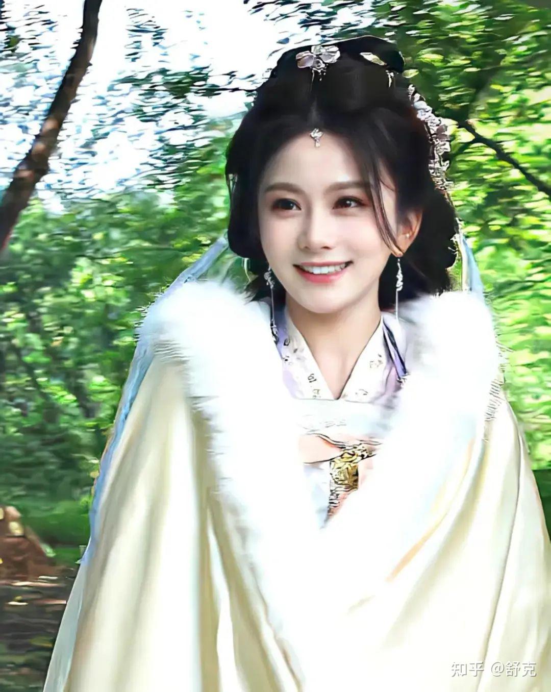 马秋元的飞升密码:从短剧顶流到腾讯S+长剧女二的跨越之路 - 知乎