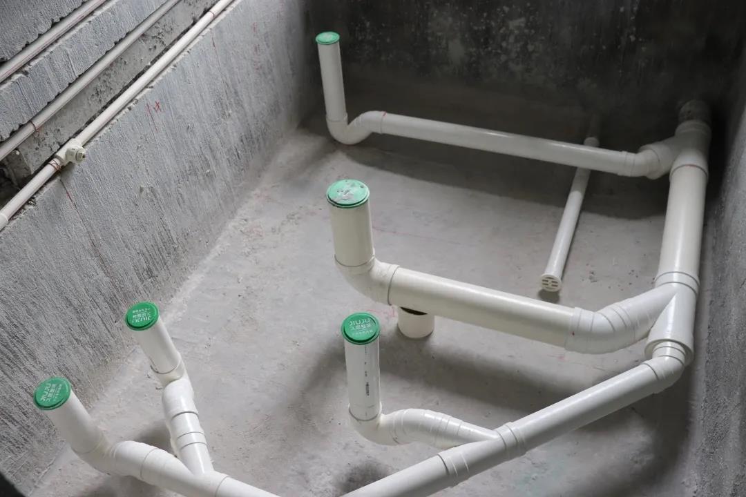 水管可以分为给水管和排水管.