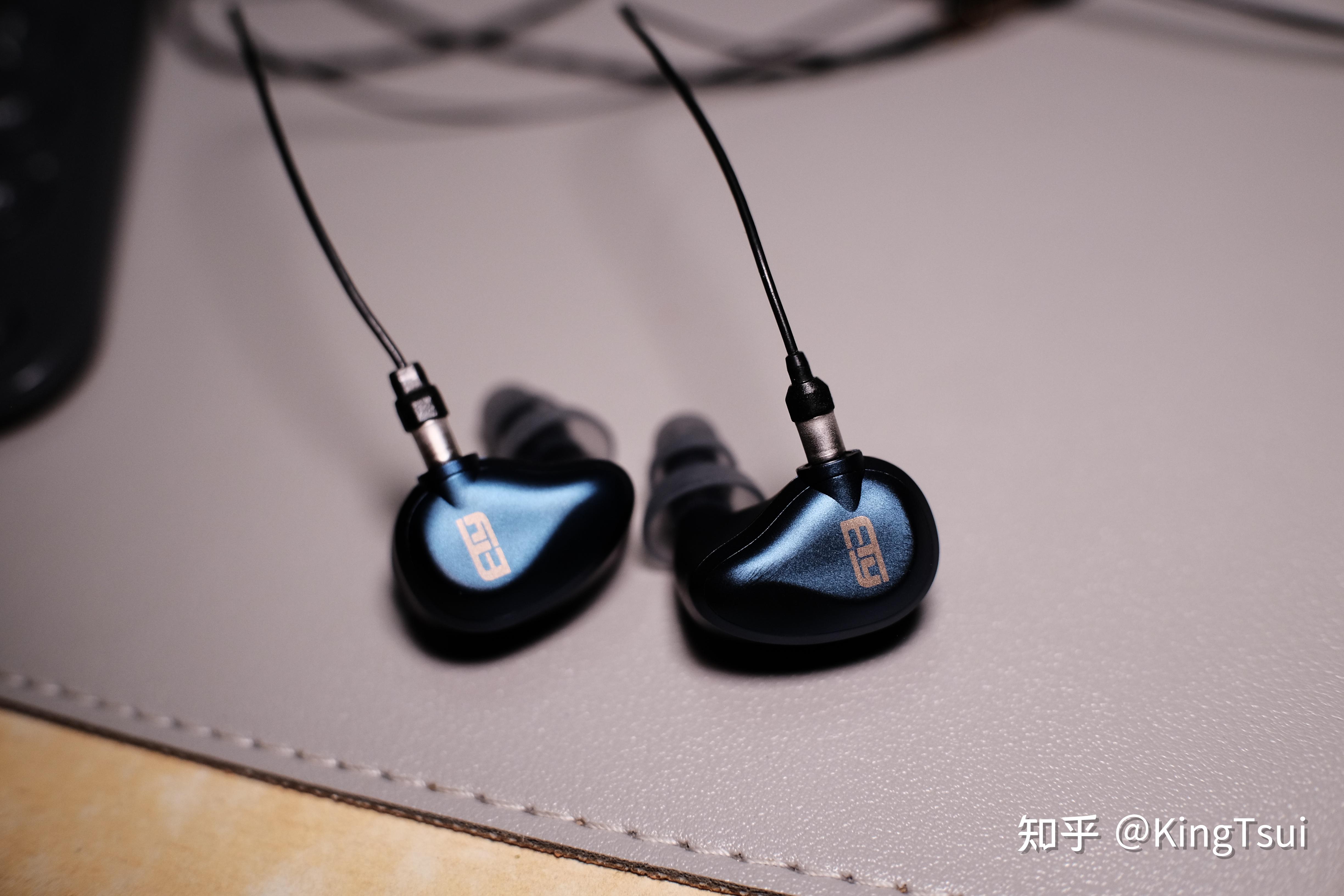 【屑嚯】evo 了但又没那么 evo - 音特美 evo 入耳式耳机