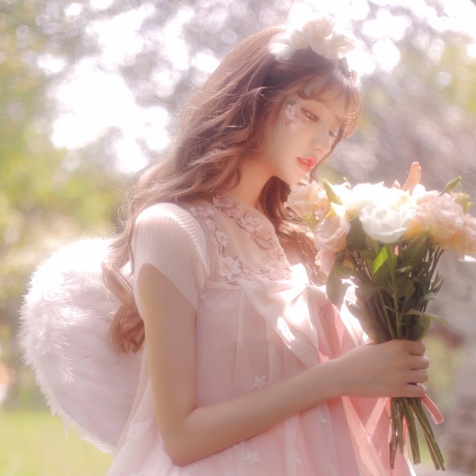 有有翅膀的人和动物的头像吗