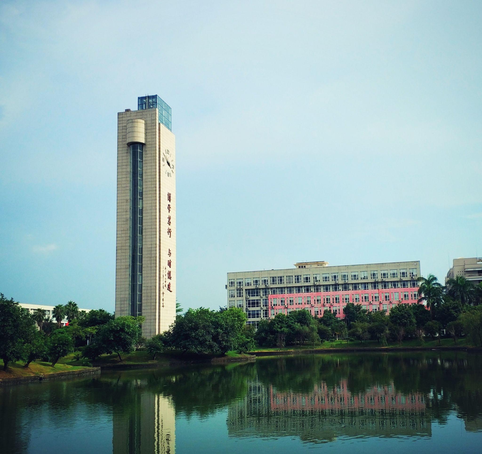 广州大学的校园环境如何
