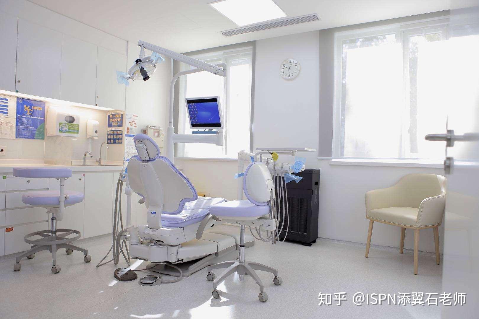 公立医院和私立医院的最大区别，应届护士毕业生该如何选择？ - 知乎