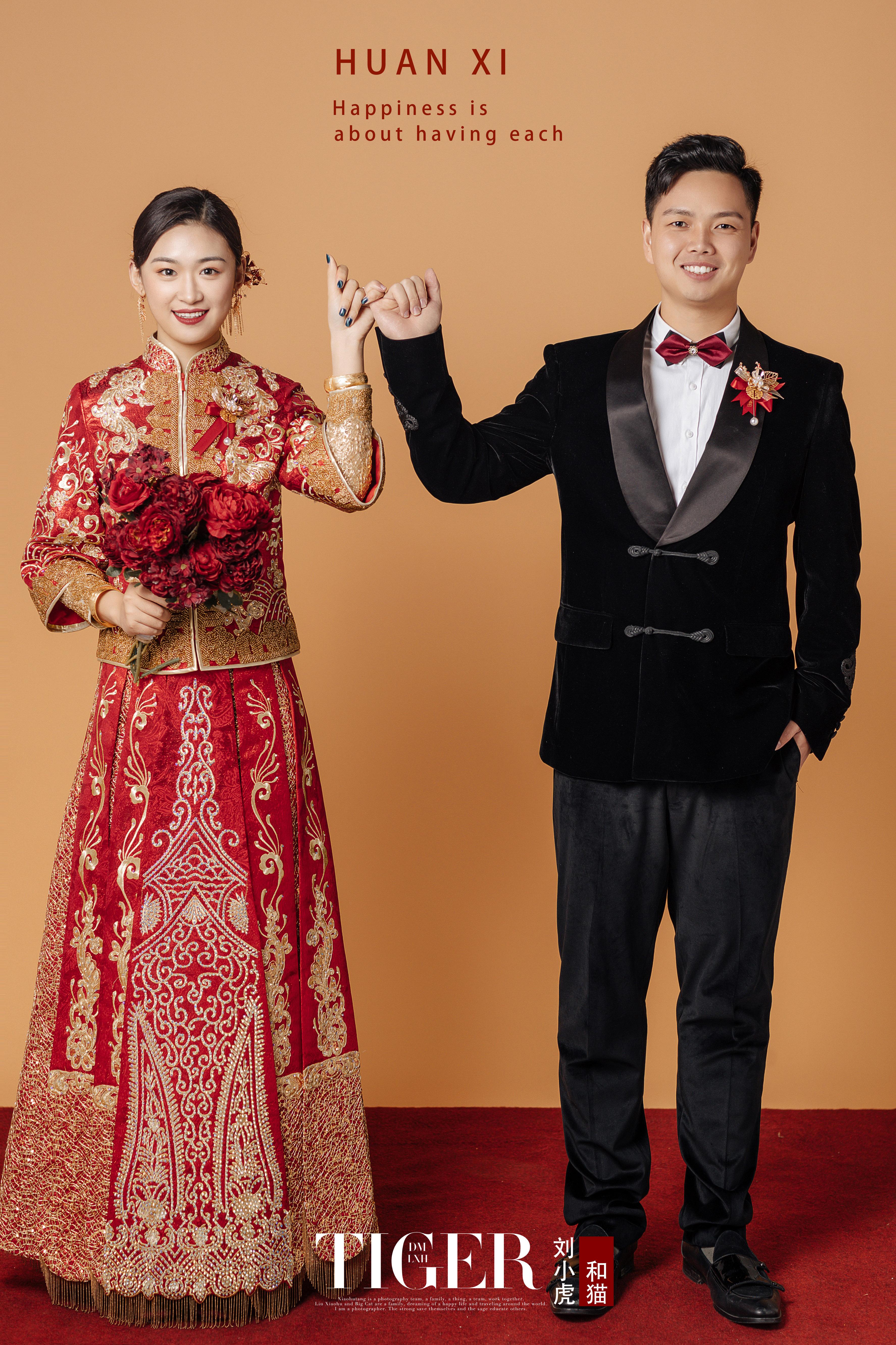 结合不会显老气龙凤褂搭配西装所以中式是父母长辈最偏爱的风格包大方