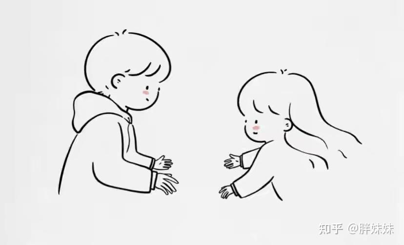 那天晚上是突然想见临时约的,大家都毫无准备,约定了在广场碰头