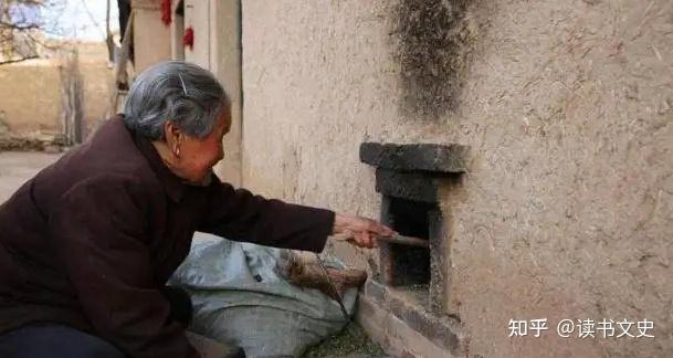 为何东北人全家睡在一个炕上？两口子不尴尬吗？东北习俗你知多少 - 知乎