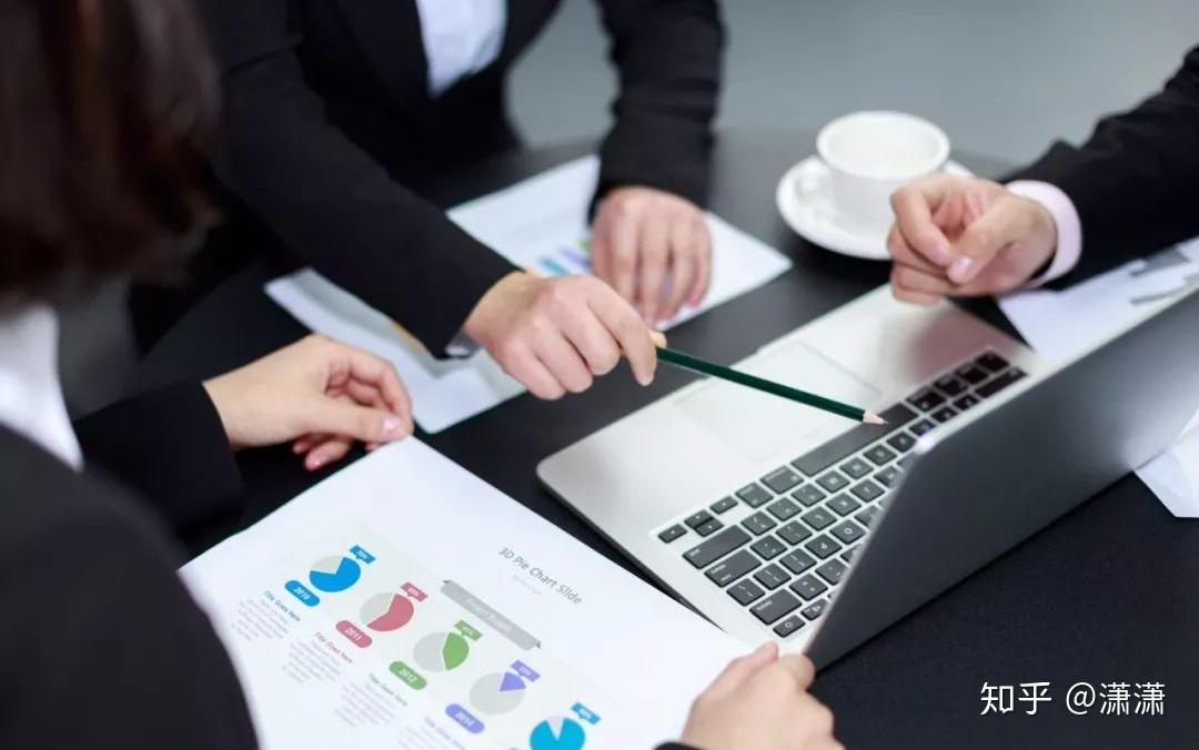 十字型人才也有一横,也代表较宽的知识面,下面也有一竖,也代表比较