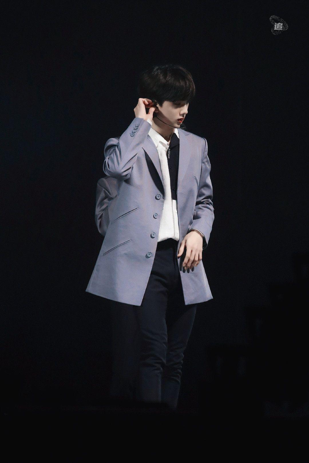 可以给我安利一下朴志晟吗