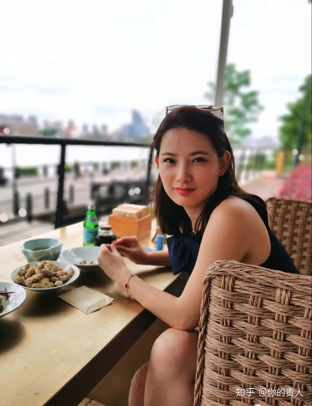 惊爆投行女员工陪睡换15亿业绩遭绿帽男友曝光